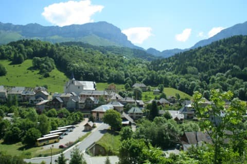 Maçon Entremont-le-Vieux